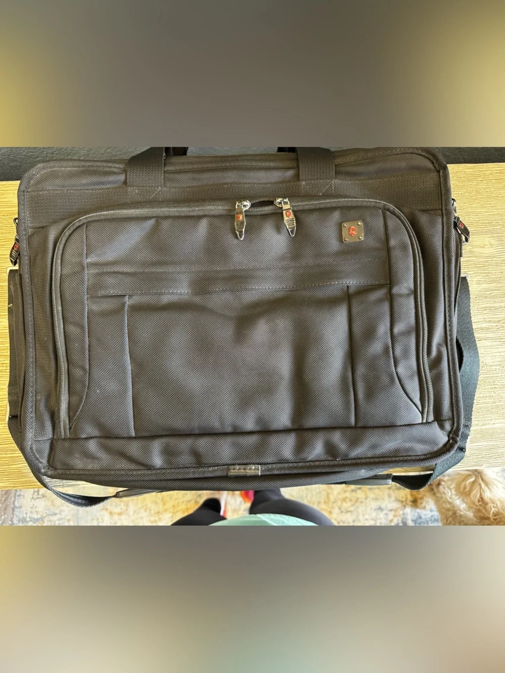 Victorinox Swiss Army Expanding Laptop Briefcase with Padded Shoulder Strap